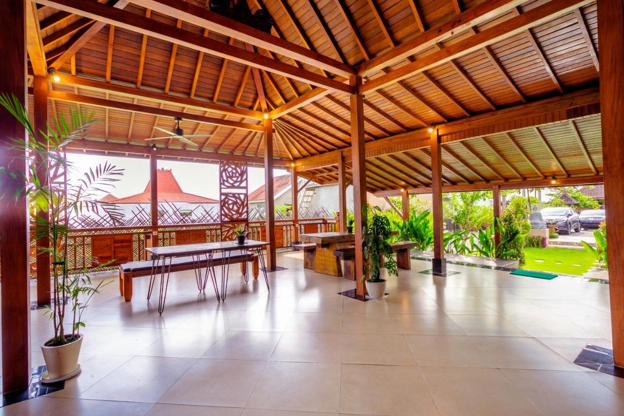 Japa Guesthouse by ecommerceloka Canggu Eksteriør billede